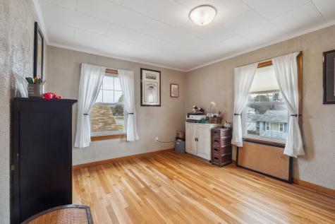 10 Beckett Street Auburn ME 04210