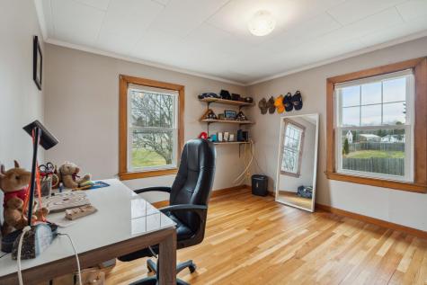 10 Beckett Street Auburn ME 04210