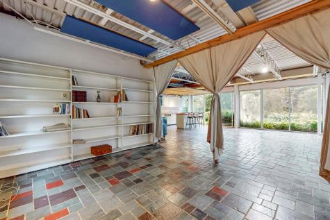 208 Portland Road Gray ME 04039
