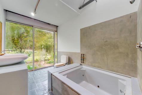 208 Portland Road Gray ME 04039