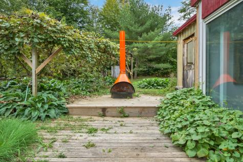 208 Portland Road Gray ME 04039