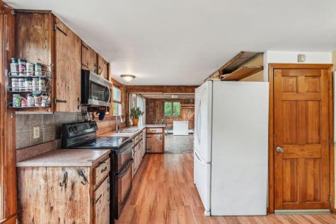 24 Granite Street Yarmouth ME 04096