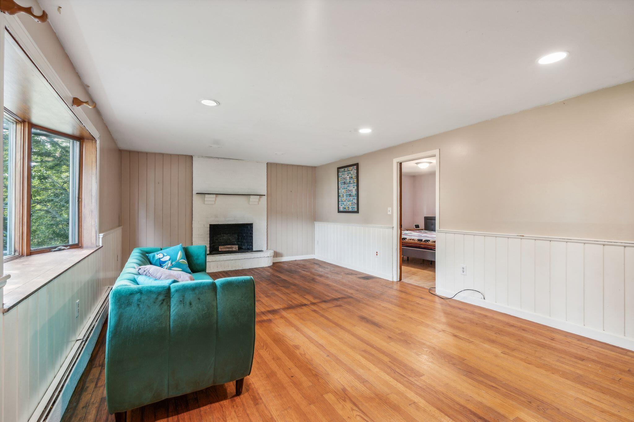 24 Granite Street Yarmouth ME 04096