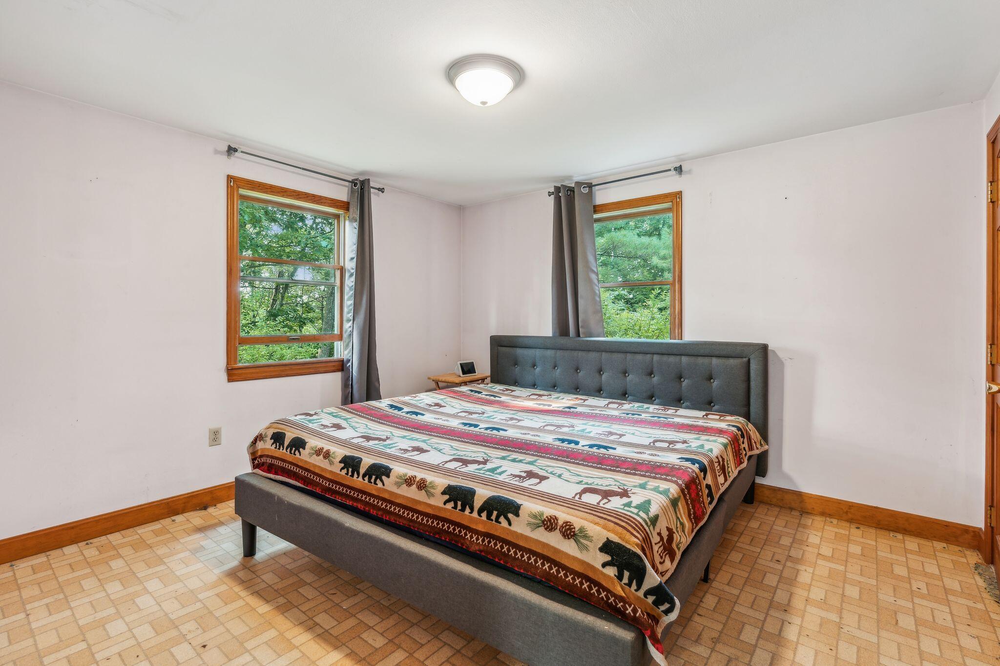 24 Granite Street Yarmouth ME 04096