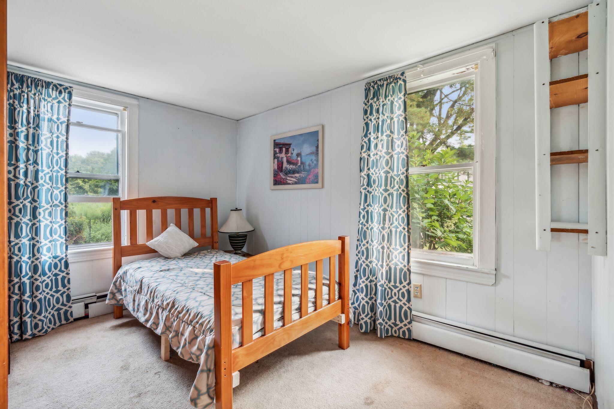 24 Granite Street Yarmouth ME 04096