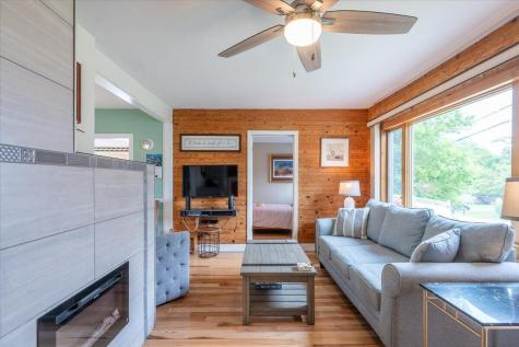 60 Waldo Avenue Rockland ME 04841