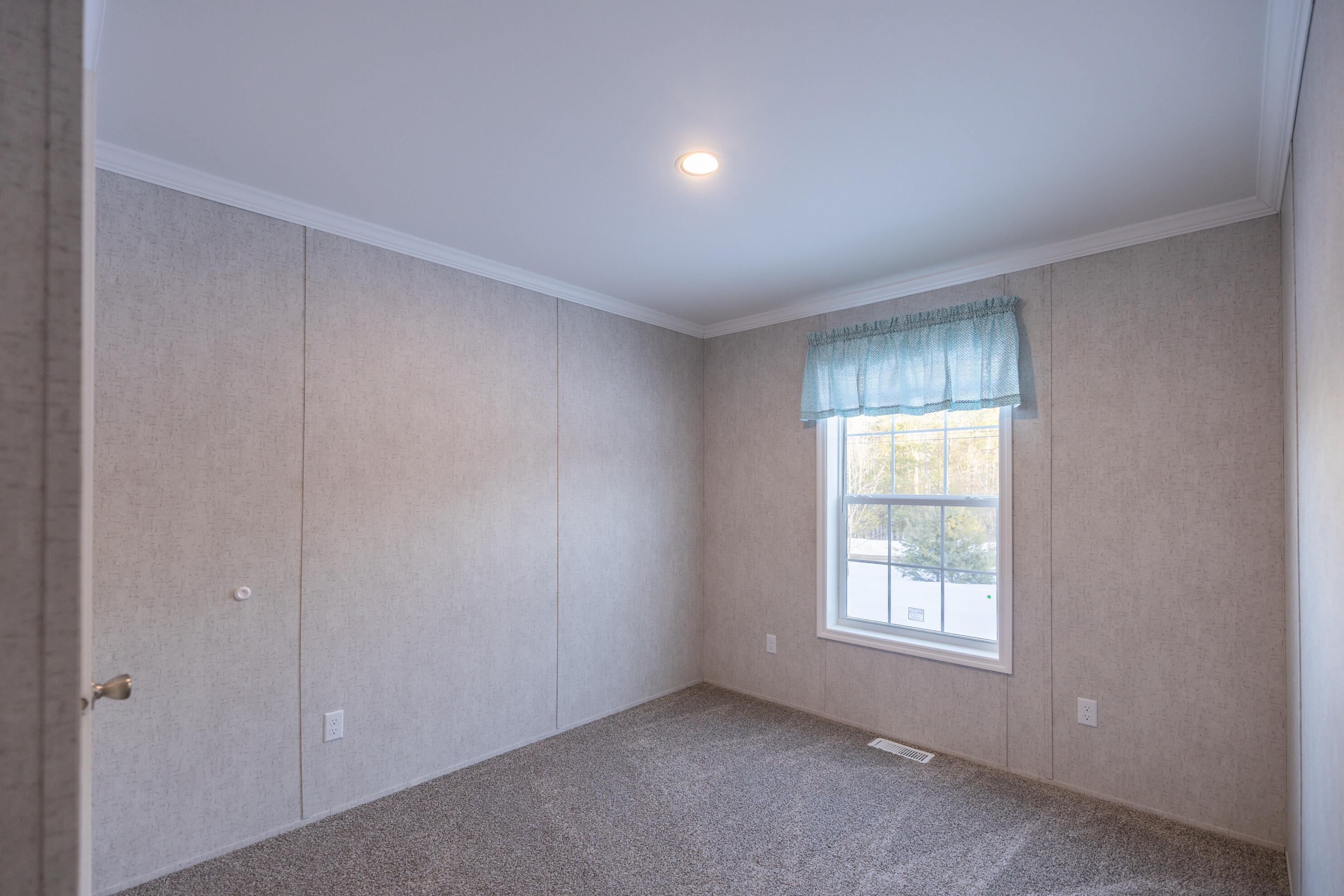 45 Kyle Lane Auburn ME 04210