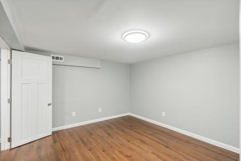 45 Chamberlain Avenue Brunswick ME 04011