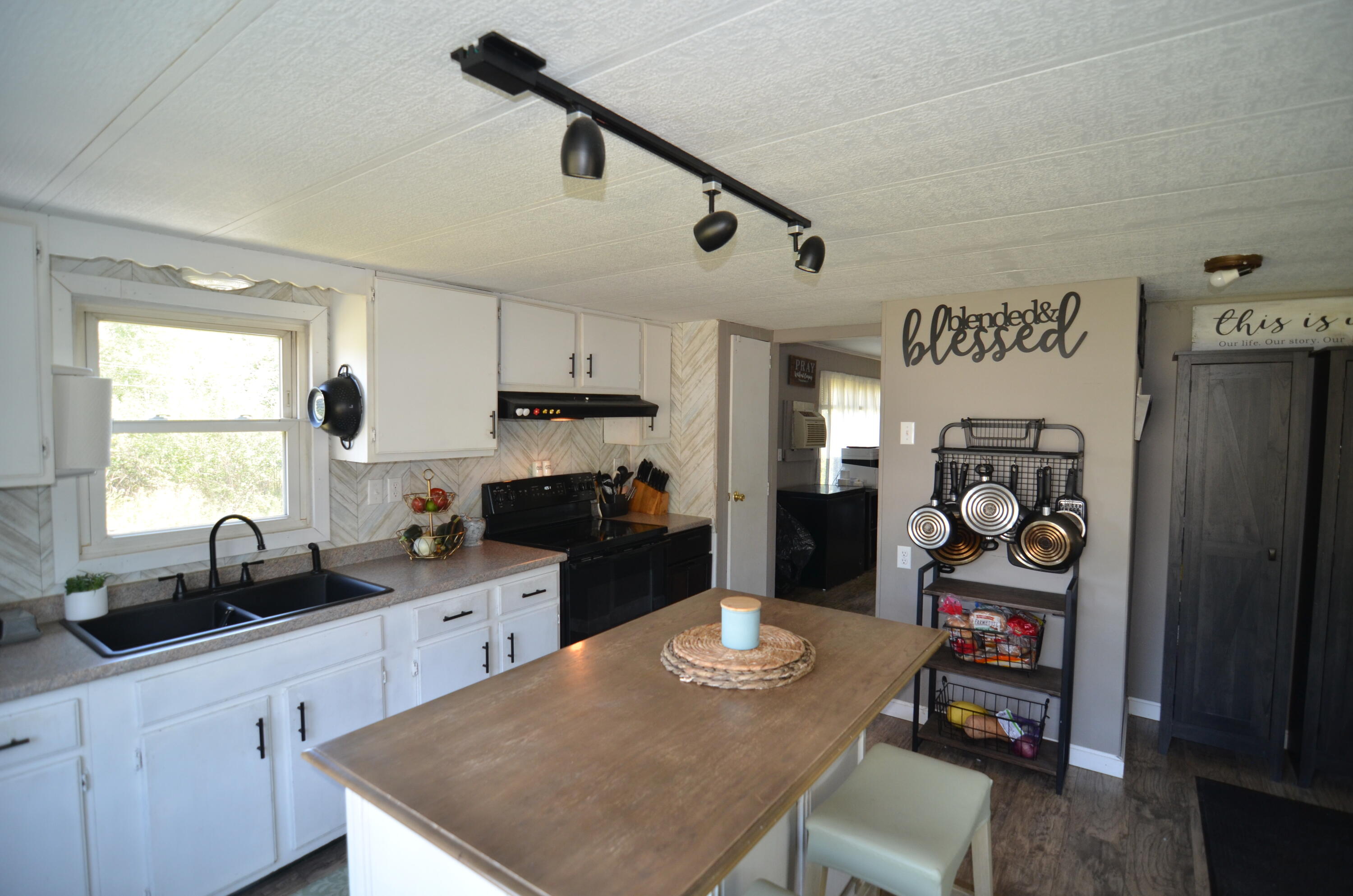 33 Coles Corner Road Winterport ME 04496