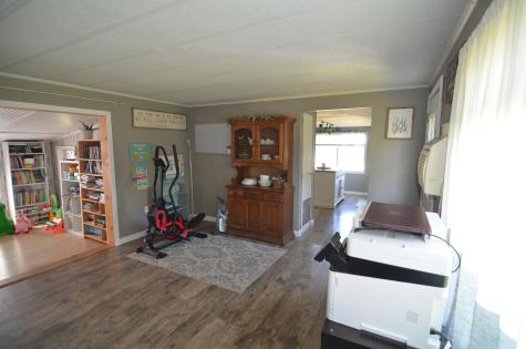 33 Coles Corner Road Winterport ME 04496