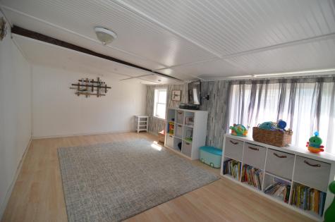 33 Coles Corner Road Winterport ME 04496