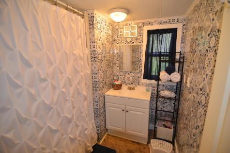 33 Coles Corner Road Winterport ME 04496