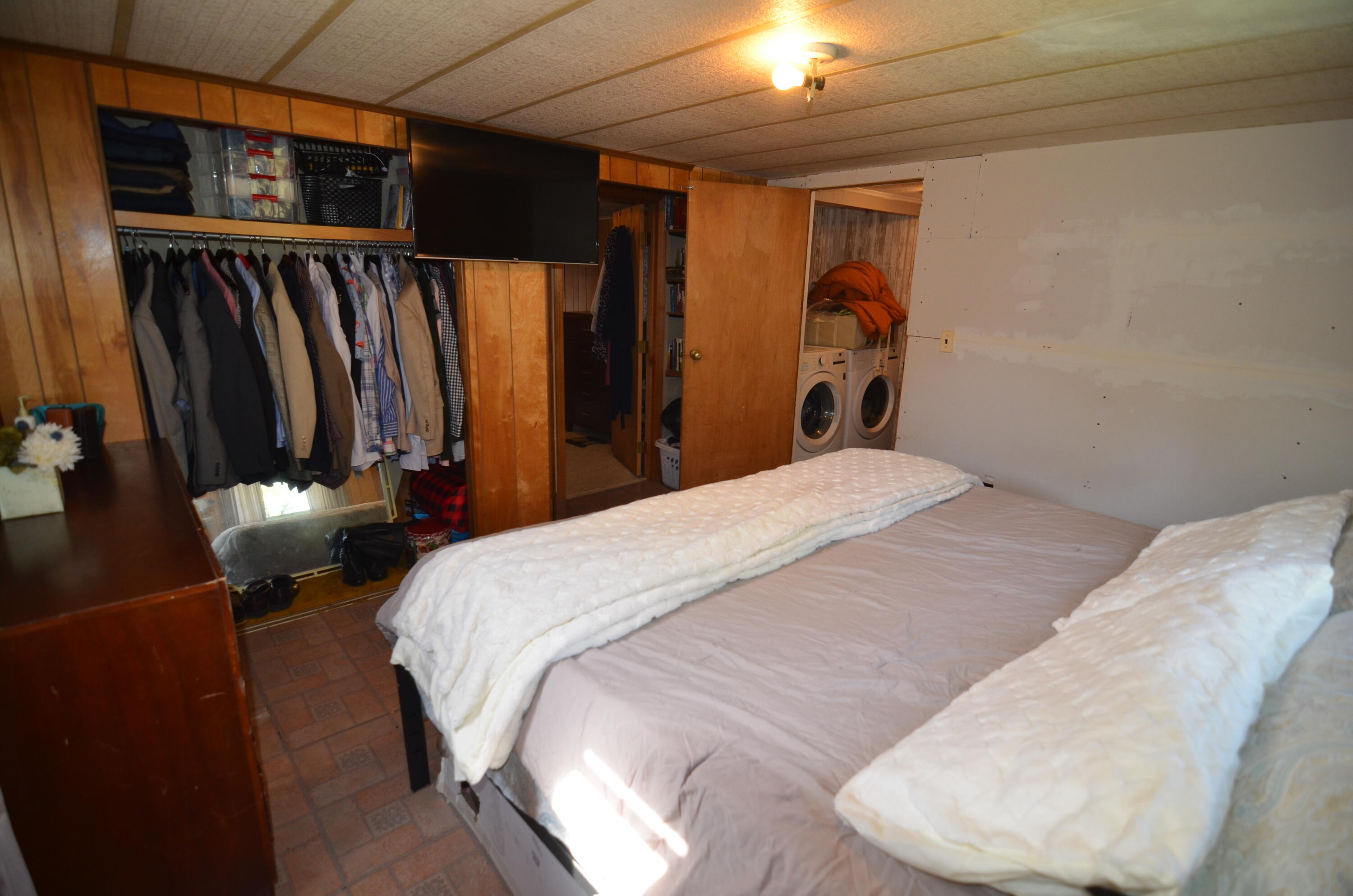 33 Coles Corner Road Winterport ME 04496