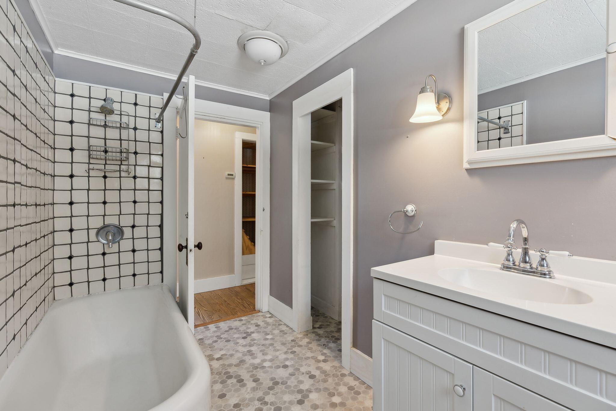 434 Main Street Ellsworth ME 04605