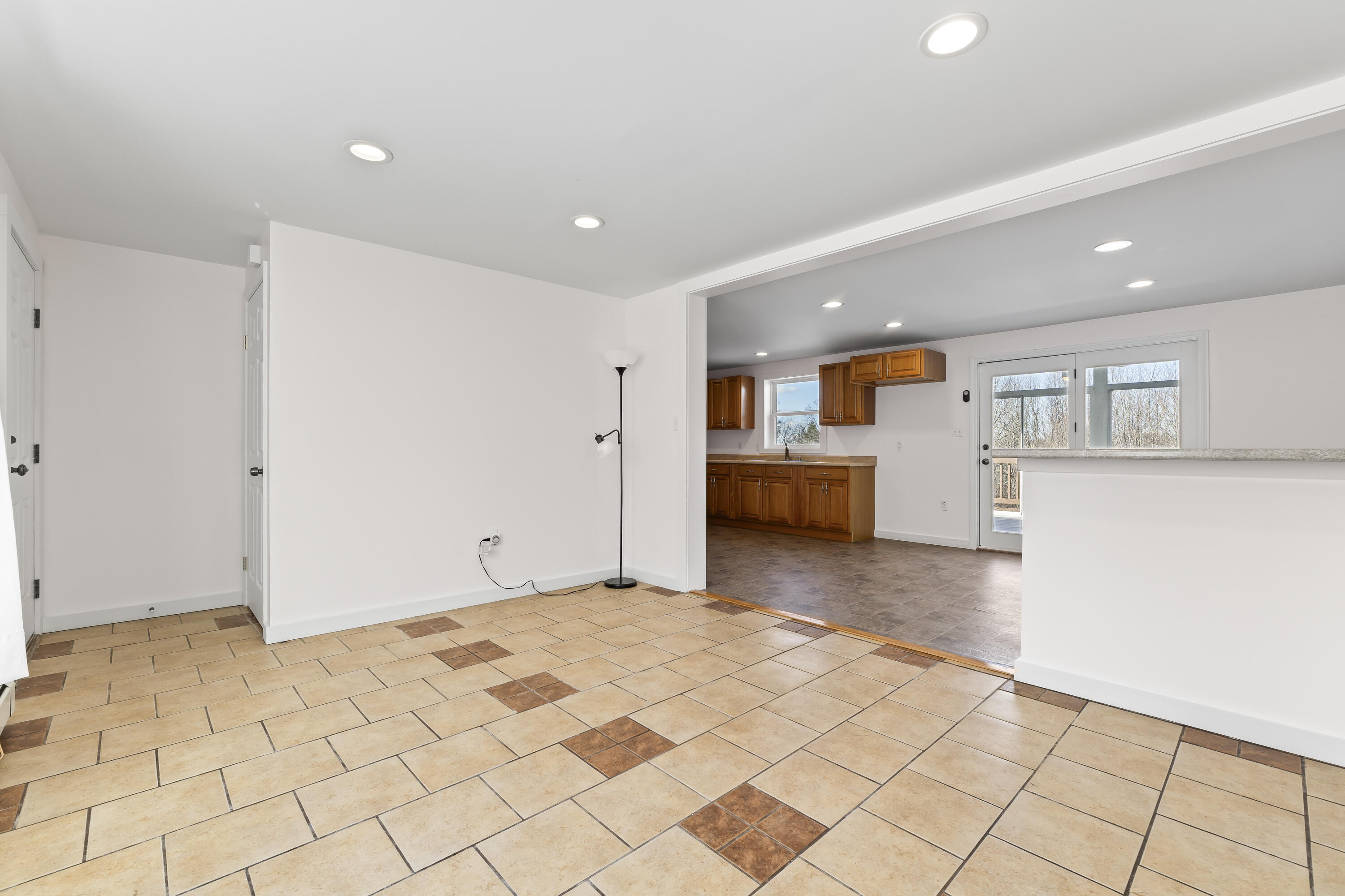 643 Middle Road Sabattus ME 04280