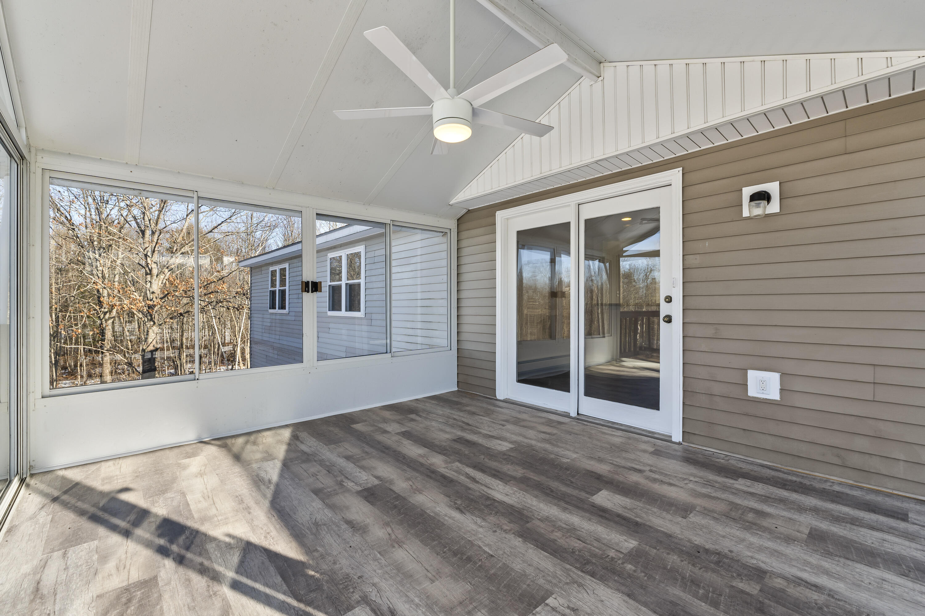 643 Middle Road Sabattus ME 04280