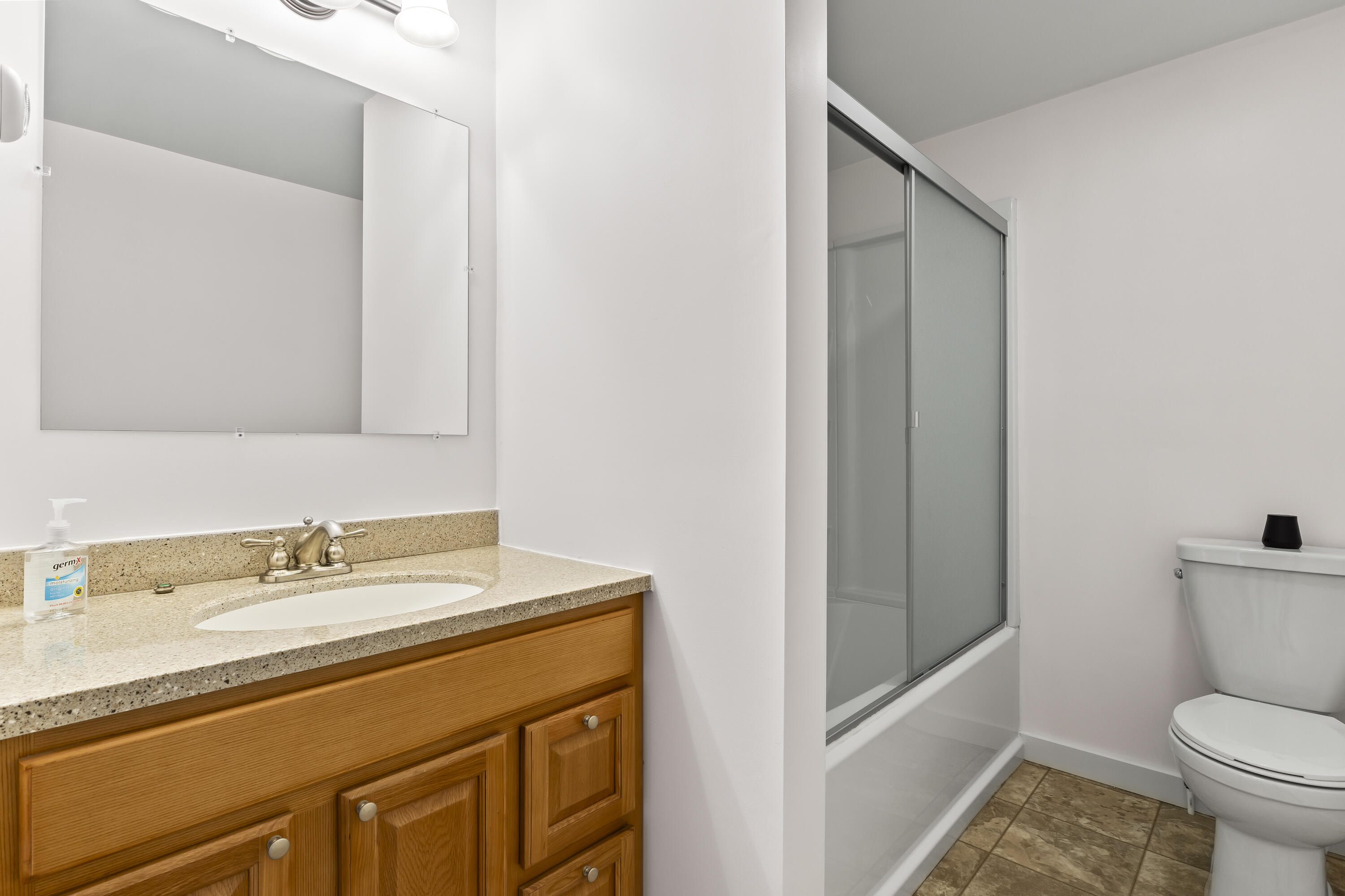 643 Middle Road Sabattus ME 04280