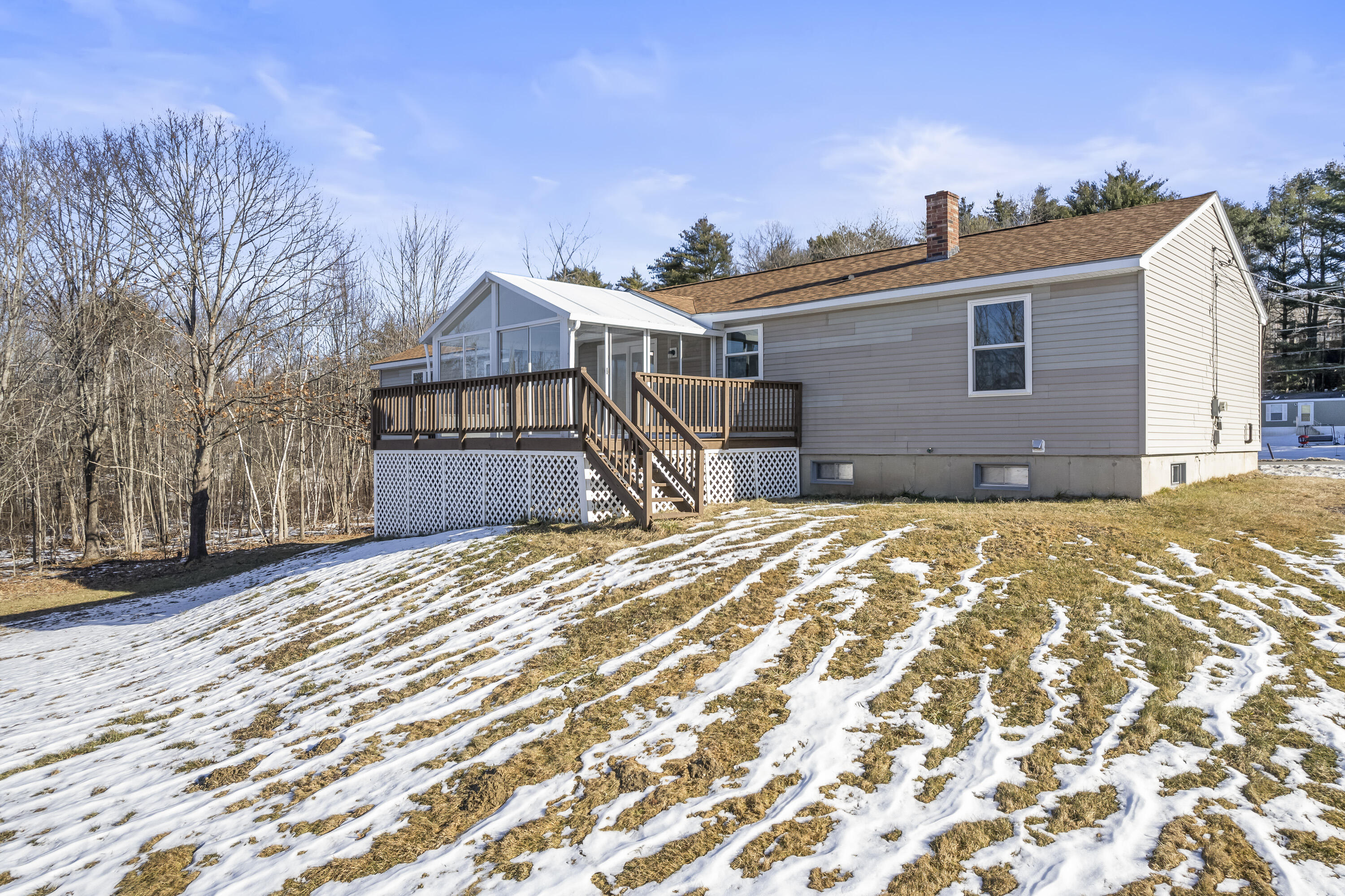 643 Middle Road Sabattus ME 04280