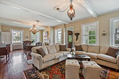31 Summer Street Kennebunk ME 04043
