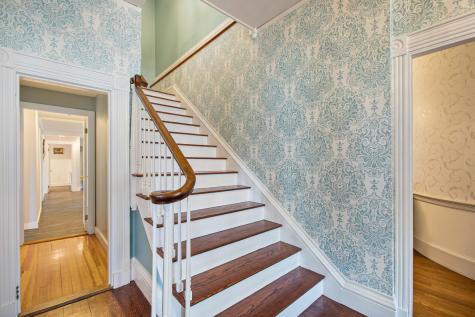 31 Summer Street Kennebunk ME 04043