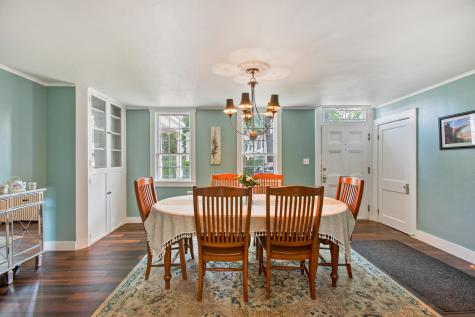 31 Summer Street Kennebunk ME 04043