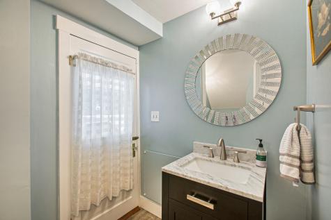 31 Summer Street Kennebunk ME 04043