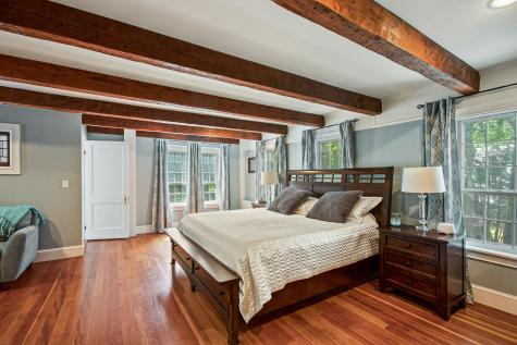 31 Summer Street Kennebunk ME 04043