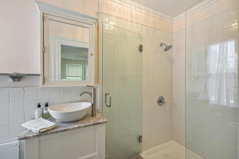 31 Summer Street Kennebunk ME 04043