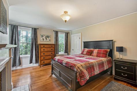 31 Summer Street Kennebunk ME 04043