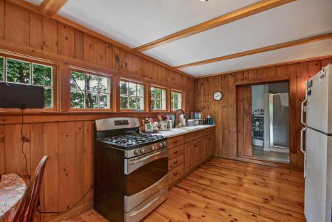 31 Summer Street Kennebunk ME 04043