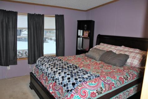 4 Jam Hill Road Oxford ME 04270