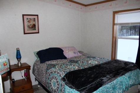 4 Jam Hill Road Oxford ME 04270