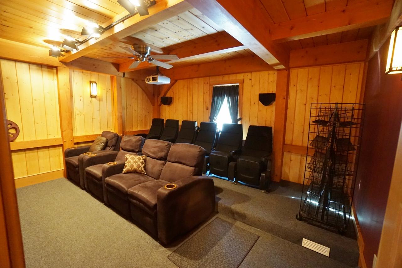 11 Salmon Road Dover-foxcroft ME 04426