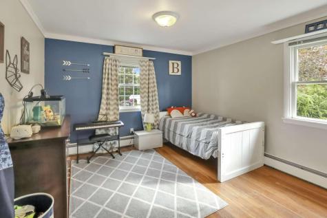 381 East Avenue Lewiston ME 04240