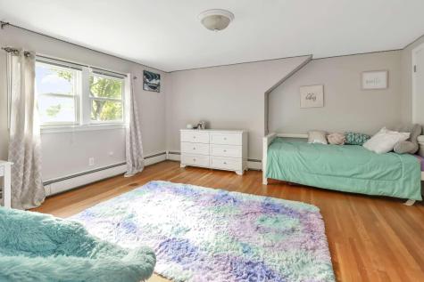 381 East Avenue Lewiston ME 04240