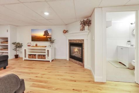 381 East Avenue Lewiston ME 04240
