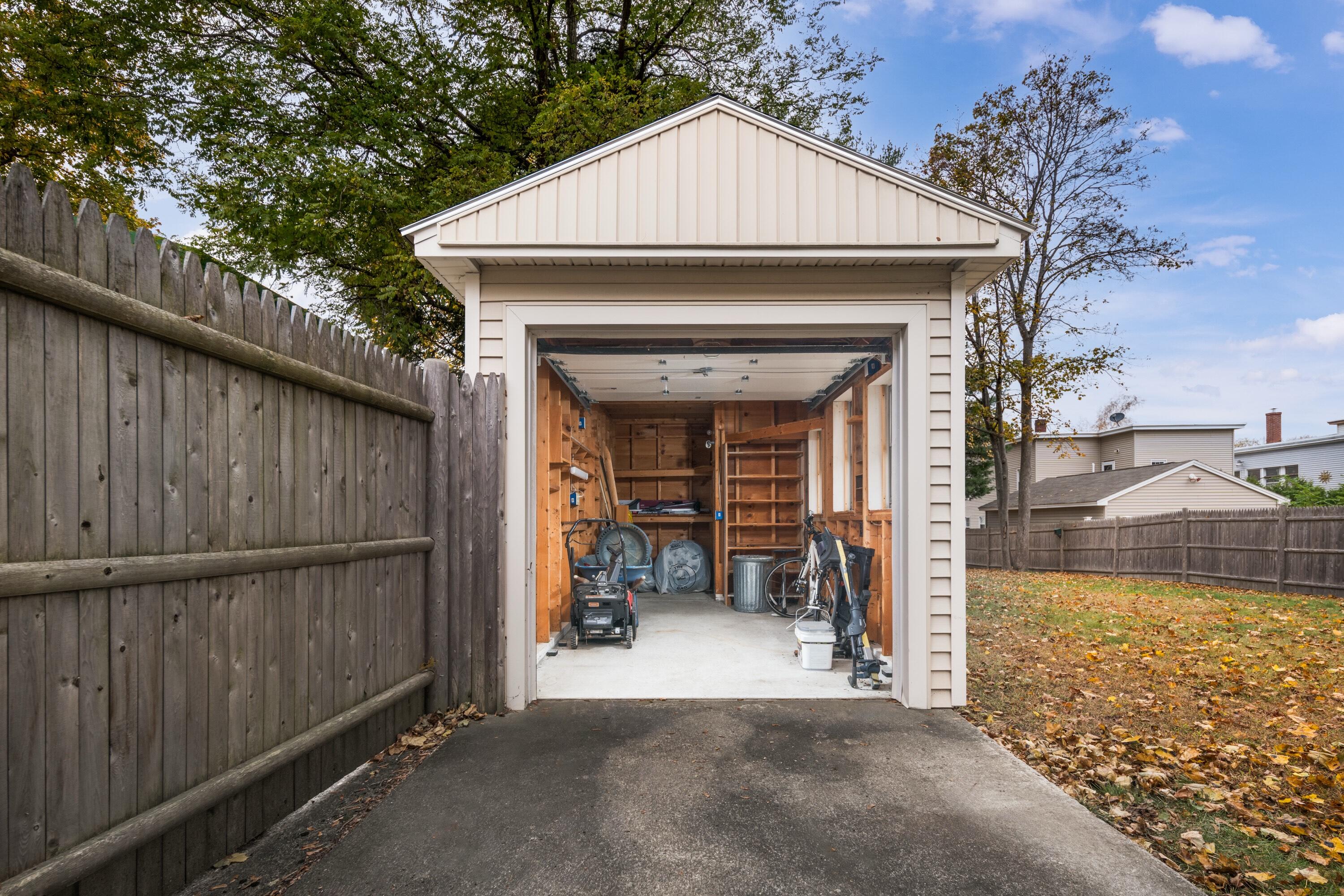 66 Graham Street Biddeford ME 04005