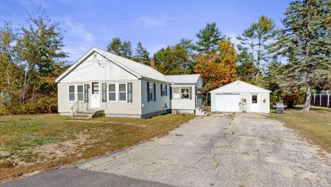 444 Auburn Road Peru ME 04290