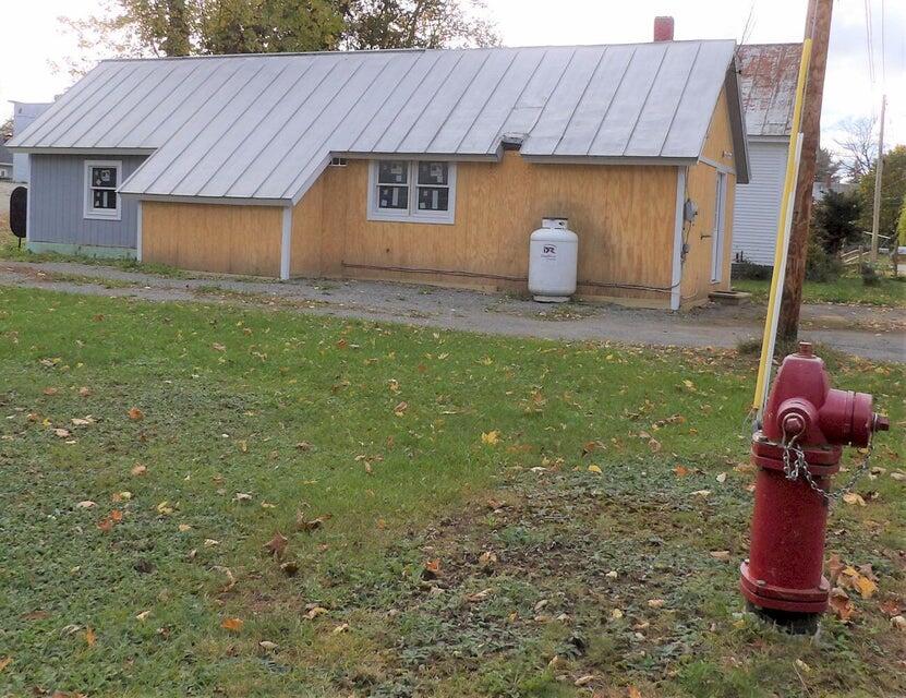 11 Collins Street Bingham ME 04920