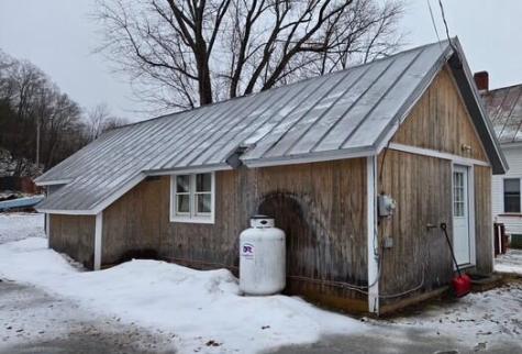 11 Collins Street Bingham ME 04920