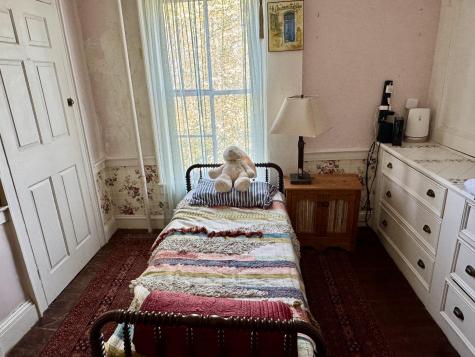 17 Boynton Street Eastport ME 04631