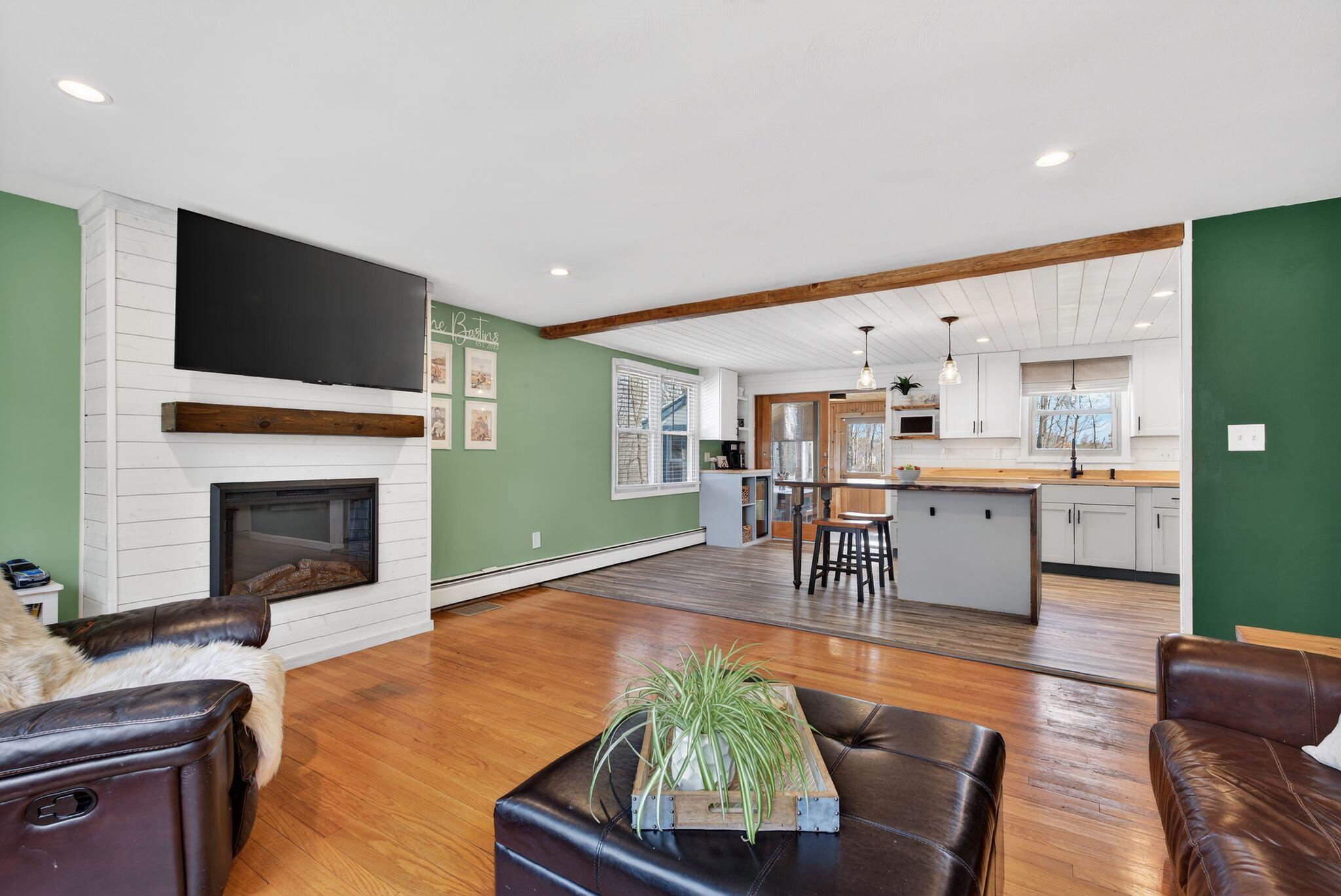 102 Running Brook Road Windham ME 04062