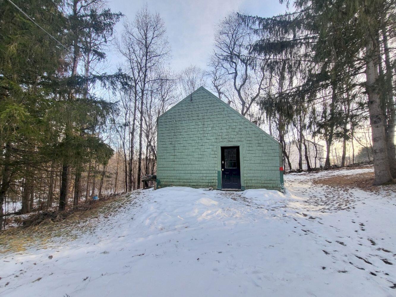 105 Zions Hill Road Chesterville ME 04938