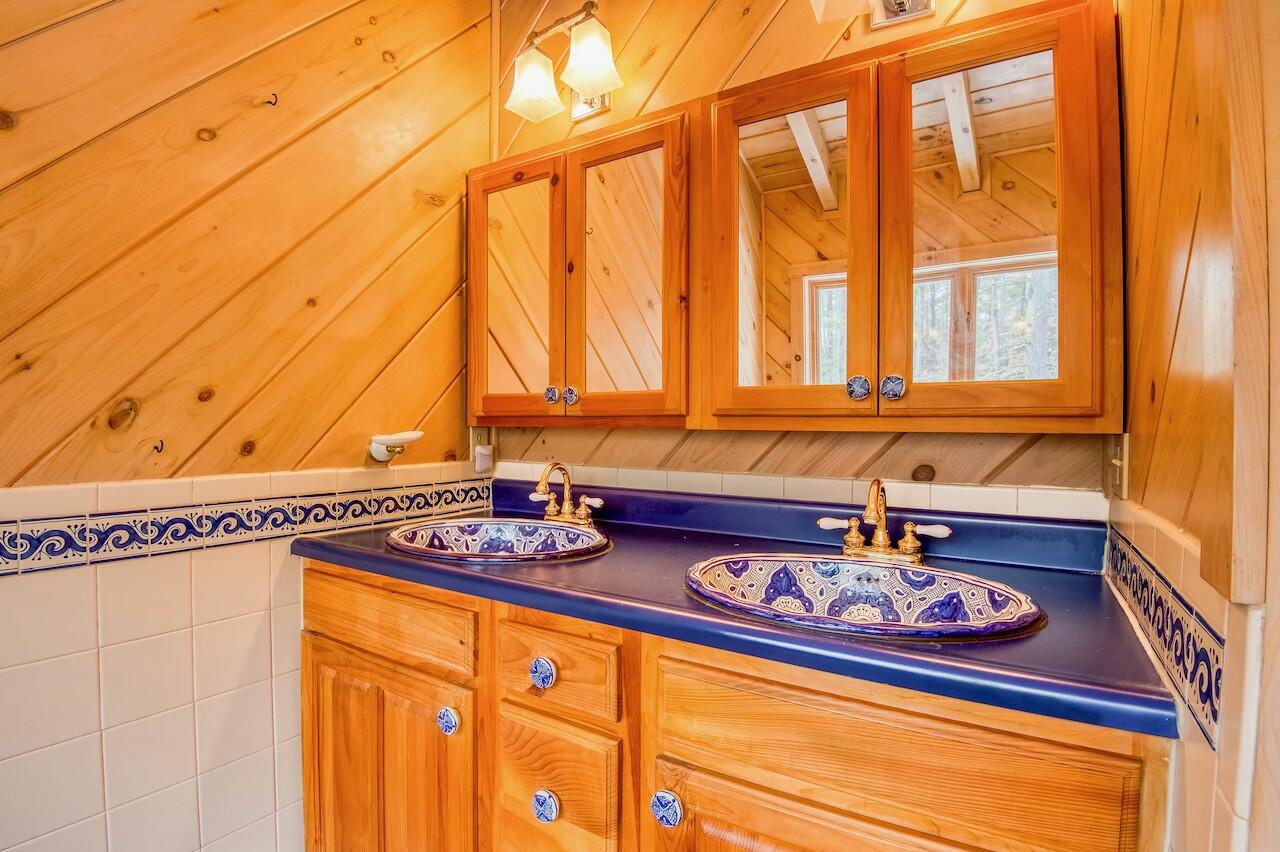 191 Oak Hill Circle Brownfield ME 04010