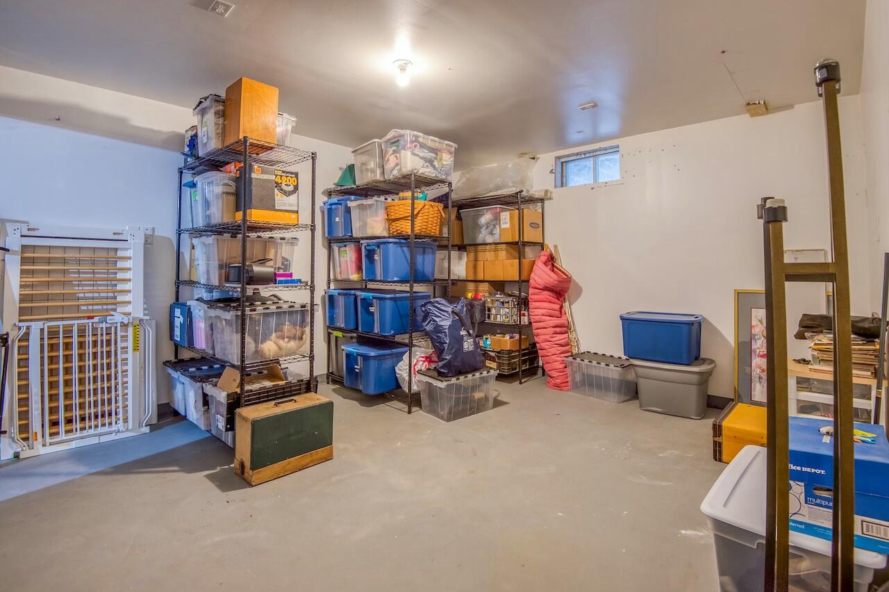 191 Oak Hill Circle Brownfield ME 04010