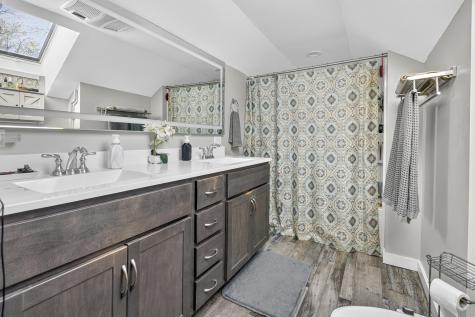 137 Durham Road Freeport ME 04032