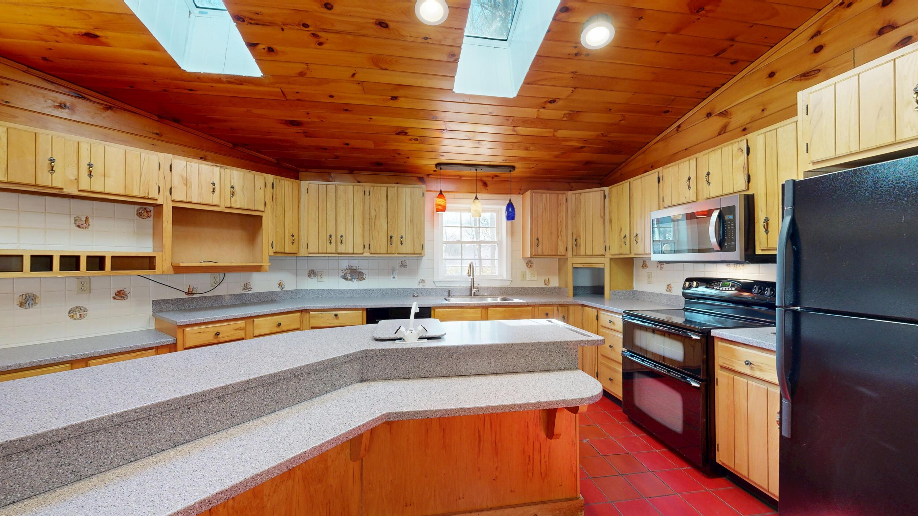 120 Gill Street Auburn ME 04210