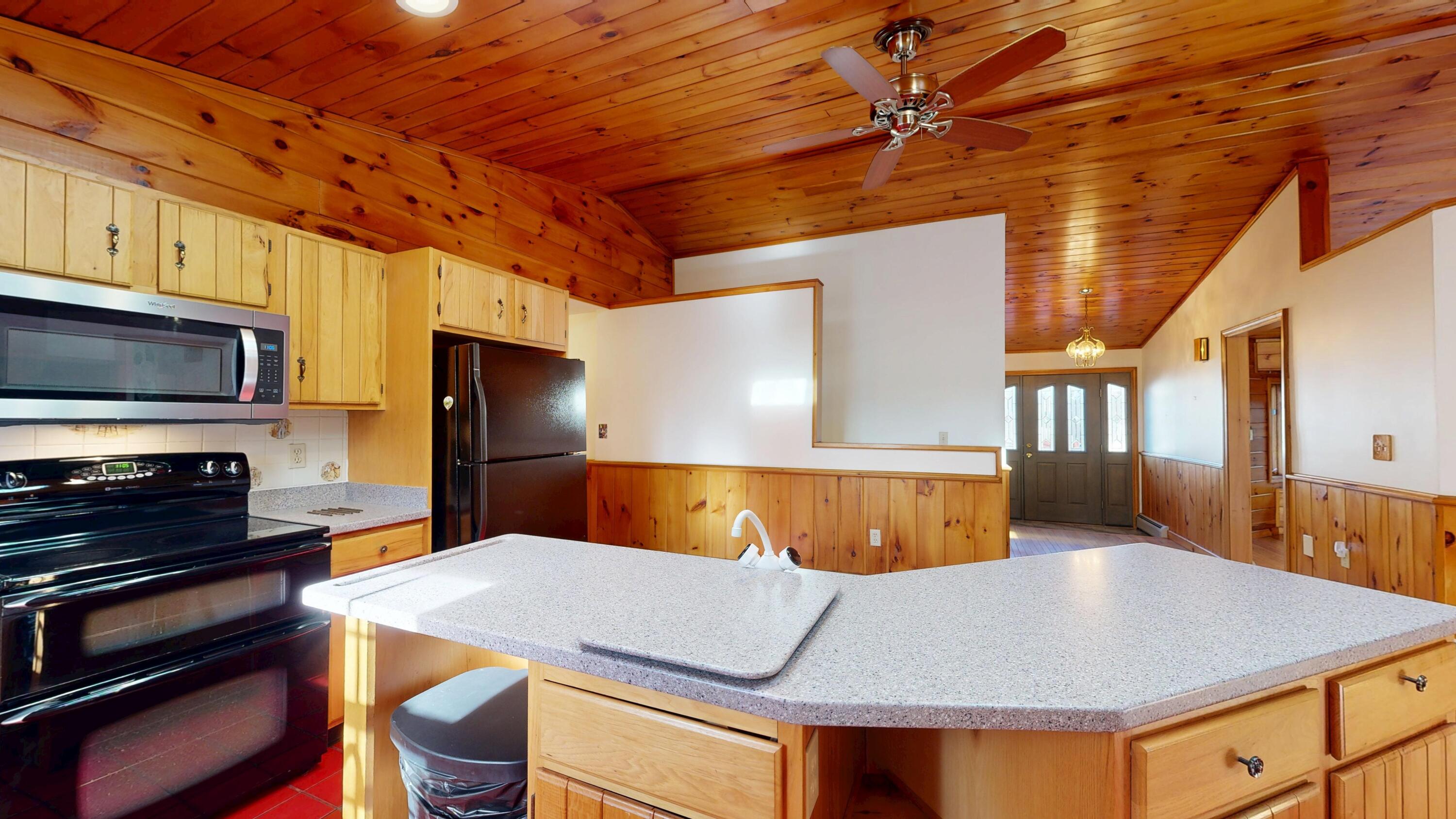 120 Gill Street Auburn ME 04210