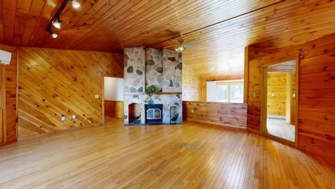 120 Gill Street Auburn ME 04210