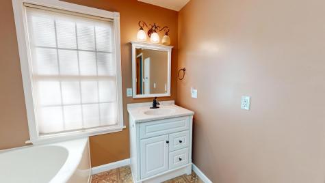 120 Gill Street Auburn ME 04210